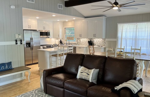 Henrico Cottage | Family Getaway on Large Quiet Cove w/Great views!