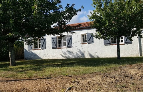 Saint-Vincent-sur-Jard House | Family home near beach with garden and parking in Saint-Vincent-sur-Jard