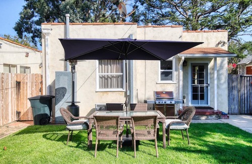 Madrona House | Family Hideaway Cozy Cottage. n7 mins to the beach, 25 to Disneyland, 15 SoFi