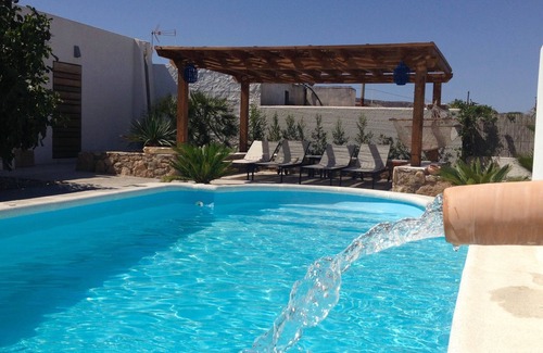 Fernan Perez Cottage | Family hideaway with a private pool and unobstructed views.