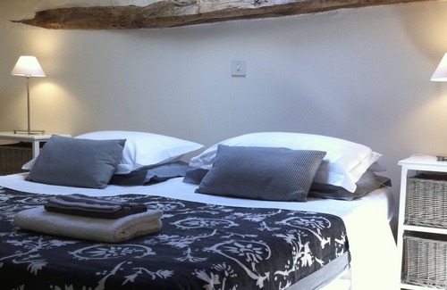 Nabinaud Cottage | Family Holiday Hamlet - Heated Pools, Golf, Tennis, Creche, 10 mins to beach!