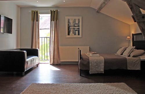 Pillac Cottage | Family Holiday Hamlet - Heated Pools, Golf, Tennis, Creche, 10 mins to beach!