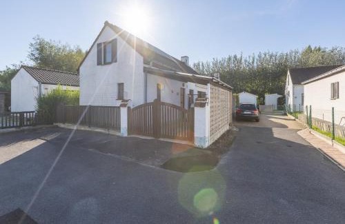 Lombardsijde House | Family Holiday Home with Garden, cleaning included