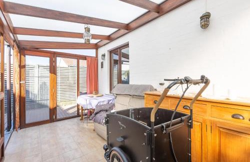 Lombardsijde House | Family Holiday Home with Garden, cleaning included