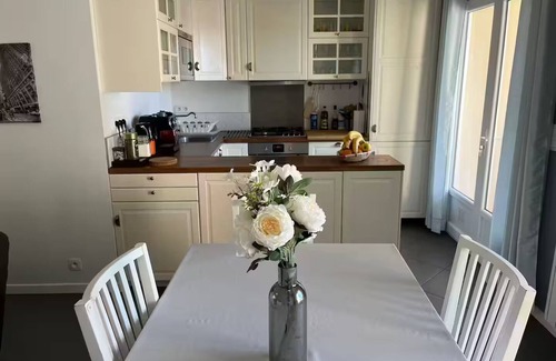 Noisy-le-Grand House | Family home between Paris and Disneyland