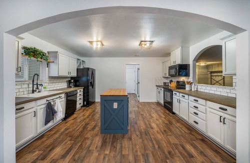 Spanaway House | Family Home close to JBLM/PLU/MT RAINIER