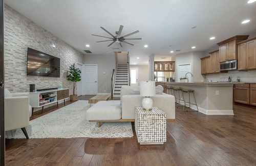 South Pinellas Community Council House | Family home/gated comm/mins from beach!