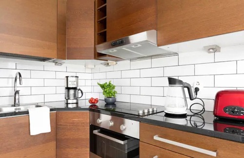 Kallio Apartment | Family home in Kallio beside metro w/free parking