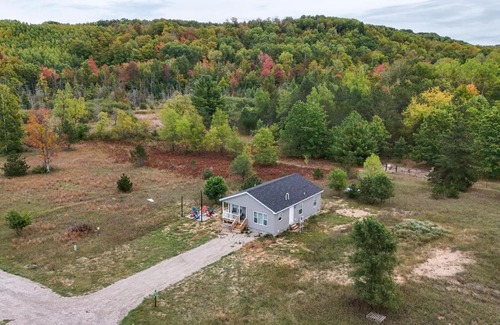 Rapid City House | Family Home in Rapid City about 4 Mi to Torch Lake!