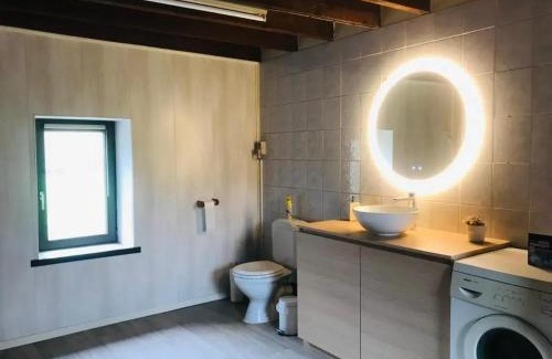 Thon-Samson House | Family home in Thon, garden and terrace 100 m²