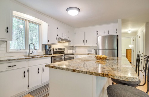 North Eastham House | Family Home on Cape Cod: Walk to Cooks Brook Beach