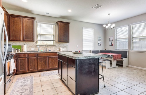 Buda Cottage | Family Home w/Pool Access: 5 Mi to Downtown Buda!