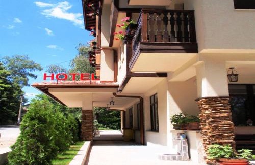 Sapareva Banya Hotel | Family Hotel Emaly 2
