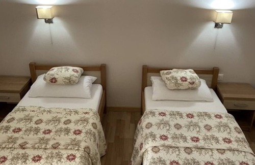 Medjugorje House | Family Hotel VILLA MARIA - Twin Room with Balcony