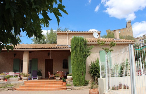 Chateauneuf-du-Pape House | Family house with pool garden Châteauneuf du Pape