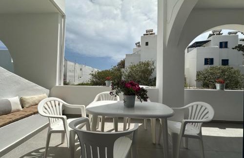 Logaras Apartment | Family House 2 near Logaras beach
