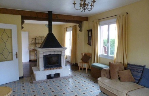 Bias Apartment | Family house for 6 people in Bias, 9km from Lespecier beach