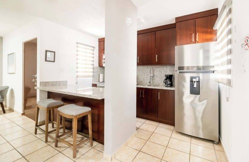 Hermosillo House | Family House in Mixcoac, 3 Bedrooms with Private Parking
