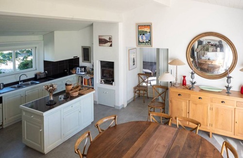 Les Portes-en-Re House | Family house oeverlooking the Golf in a 7500sq mt garden