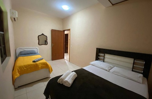 Jabaquara House | Family House with Air Conditioning Vacancies in the Center of Paraty Beach