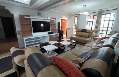 Syokimau Villa | Family Mansion With a touch of Luxury near Airport