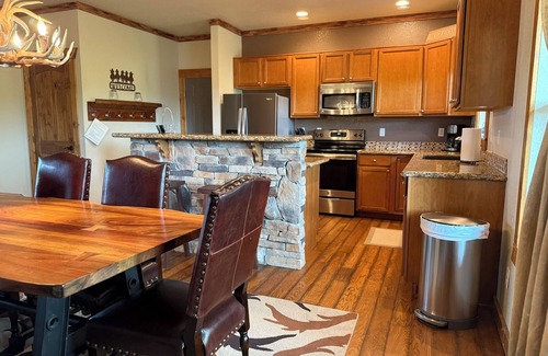 Grand Lake House | Family Mountain Getaway