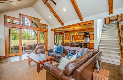Cle Elum House | Family Mtn Getaway- 3rd Nt On Us @ Golfside Escape – Midweek Suncadia Luxury