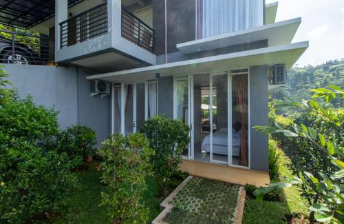 Bandung Villa | Family Only Compact Villa with City View - De Reiz Rose Garden Syariah 2BR