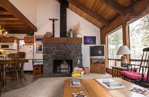 Black Butte Ranch Cabin | Family-oriented cottage on Black Butte Ranch