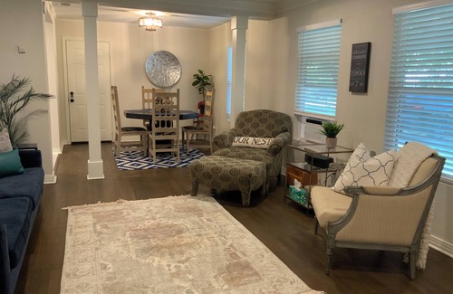 South Arlington House | Family & Pet-Friendly 4BR Home, Walk to Stadiums