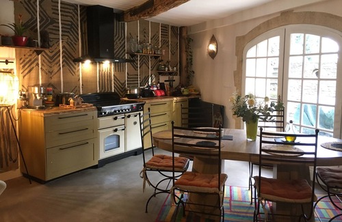 Sauveterre Other | Family Provencal farmhouse with landscaped garden and swimming pool, near Avignon.