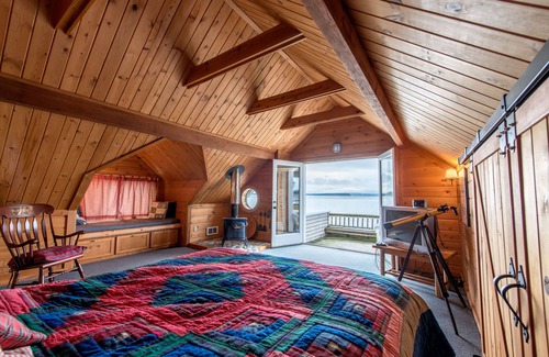 Freeland House | Family Retreat Home in Mutiny Bay