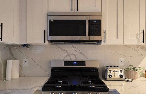 Federal Way House | Family Retreat in Federal Way