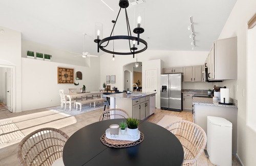 Fort McDowell House | Family Retreat surrounded by mountains, fairways and trails.