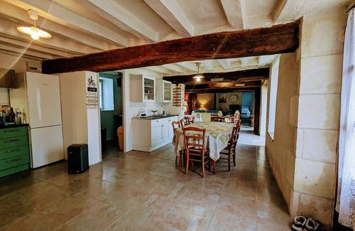 Clere-du-Bois Cottage | "Family Retreat with Spa Near Loire Castles and Beauval Zoo"