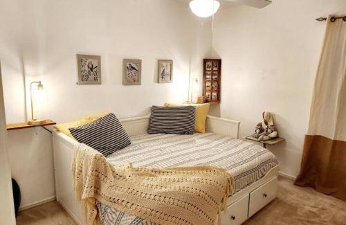 Amarillo House | Family Retreat with Hot Tub, Piano, Games Room & Playhouse Medi Center Location