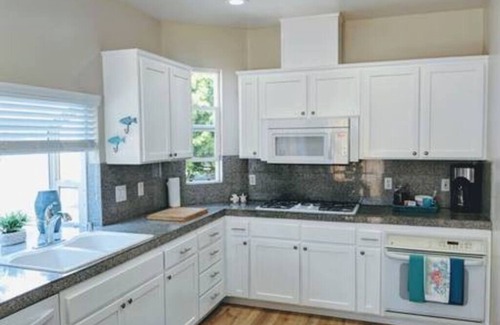 San Onofre House | Family Reunion and Wedding Beach House