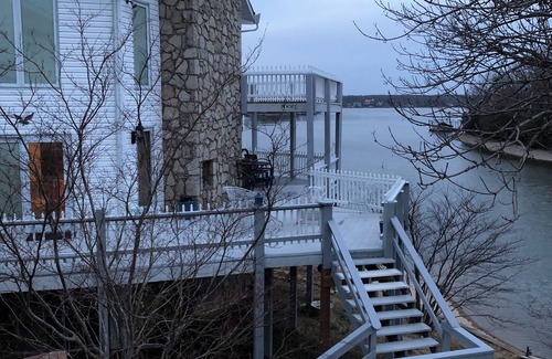 Rocky Mount House | Family reunion at Lake of the Ozarks n Eagle Point 🦅 Rocky Mount Missouri