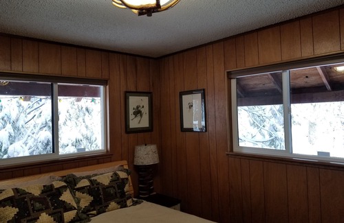 Dollar Point Cabin | Family Reunion Tahoe Rental