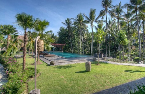 Nyuh Kuning Bed & Breakfast | Family Room-adjoining 2bedrooms-Artini Resort Ubud