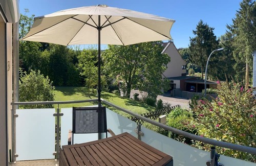 Kirn Apartment | Family room, shower, WC, 2 bedrooms - Holiday home in the orchard