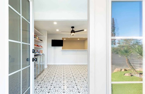 Pittmann Bed & Breakfast | Family rooms with air-conditioning, private bathrooms, and free WiFi.