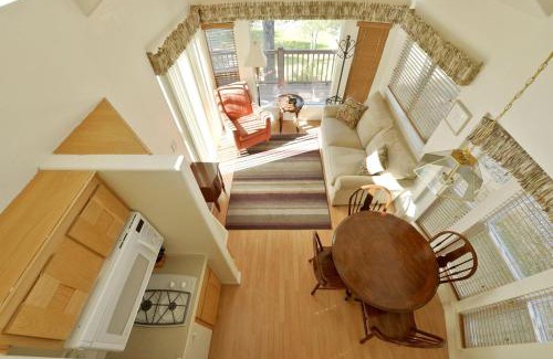 Big Bar House | Family-Size Cottage with Trinity River Views in California
