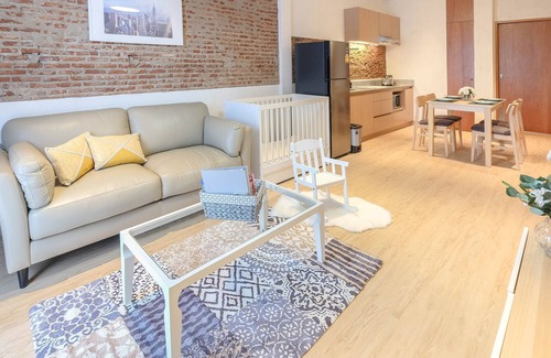Chang Moi Apartment | Family Size Suite - can accommodate up to 8 people.