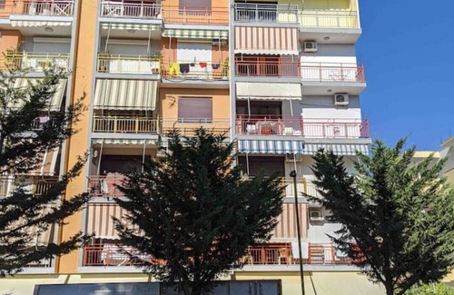 Golem Apartment | Family sized Beachside Apt, with sunset views + BBQ