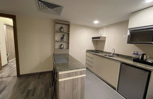Heliopolis Apartment | Family Studio King - 5 min away from Airport