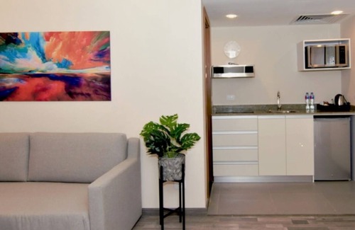 Heliopolis Apartment | Family Studio King - 5 min away from Airport