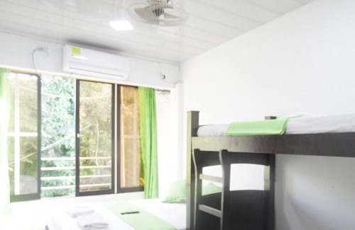Doradal House | Family suite 1km from the Nápoles farm!
