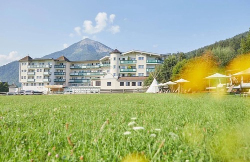 Achenkirch House | Family suite Goofy (WI oSKI ab7) - Familienparadies Sporthotel Achensee