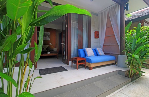 Downtown Kuta Hotel | Family Suite Room 2 minutes walk to Kuta Beach